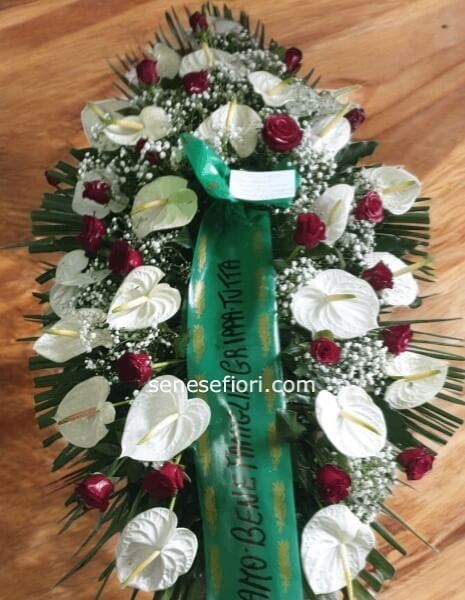 cuscino funebre rose e anthourium
