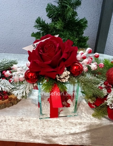 cubo vetro batalizio rosso